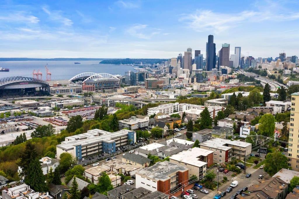 Hillside In Seattle - Updated And Well Appointed. Exterior foto